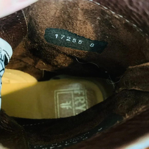 Nice! $428 Women's FRYE Sabrina 6G Lace-up LEATHER BOOTS Size 8 - Picture 16 of 16